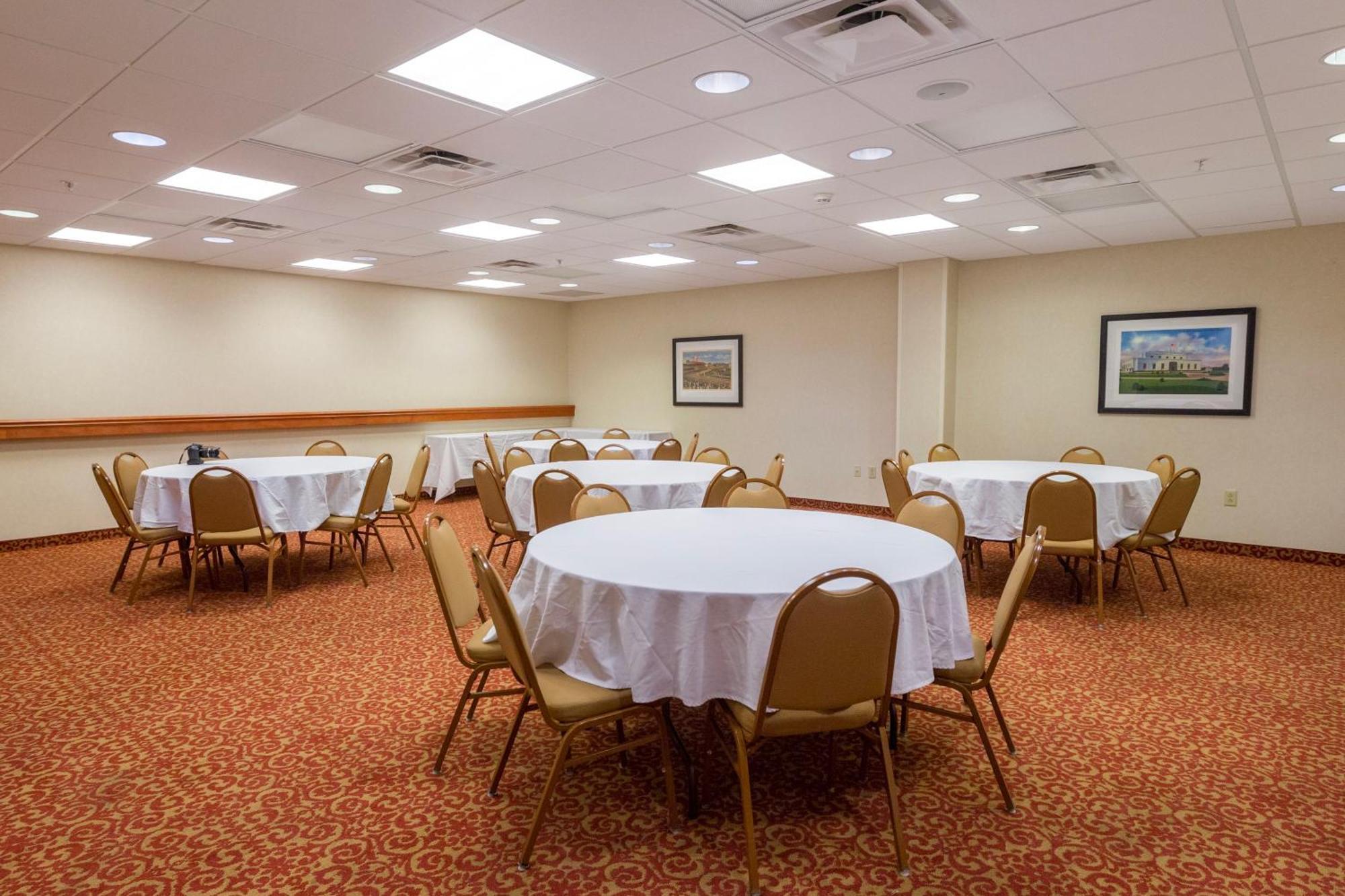 Hampton Inn & Suites Radcliff/Fort Knox Экстерьер фото